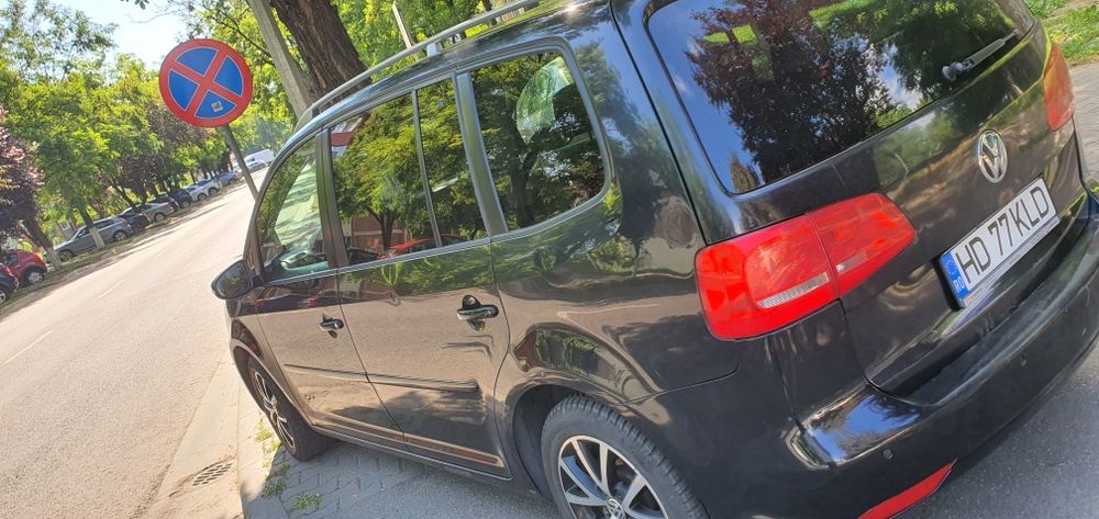 Volkswagen Touran 2015