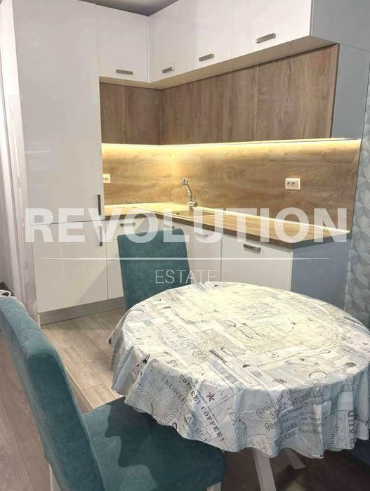 Мезонет в района на Цветен квартал!