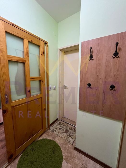 Дава се под наем Едностаен апартамент в Варна, Колхозен пазар - 25 кв.м за 229.5 € - Снимка #4