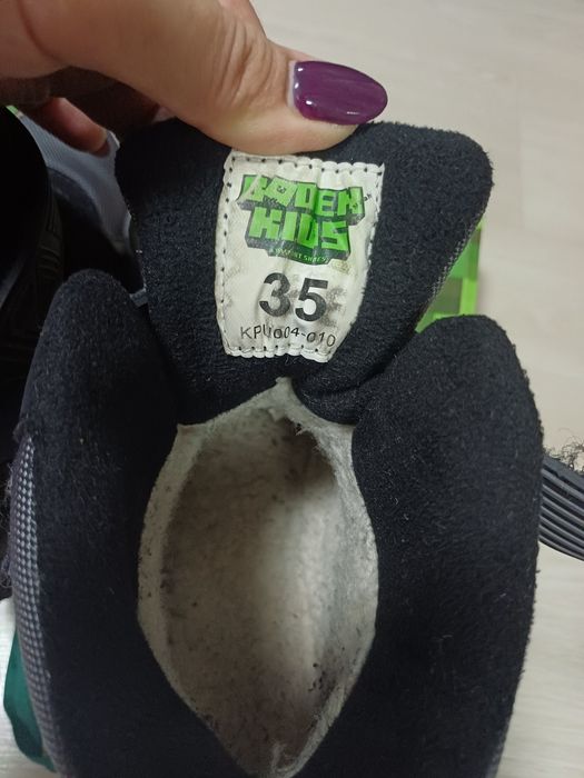 Продам обувь для мальчика зима , осень