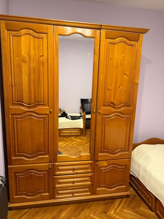Мебели за стая