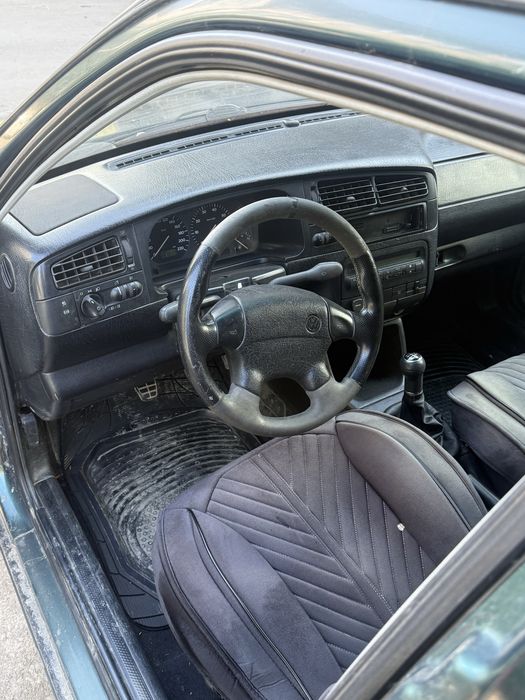 Продам гольф 3 1996 года