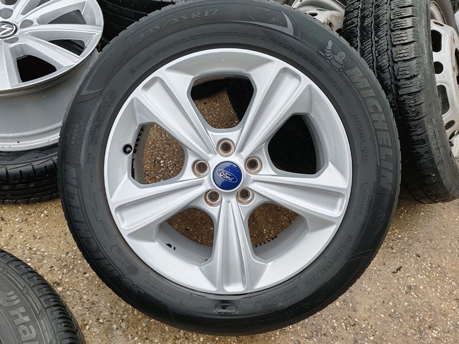 Ford Kuga, Форд 17 цола