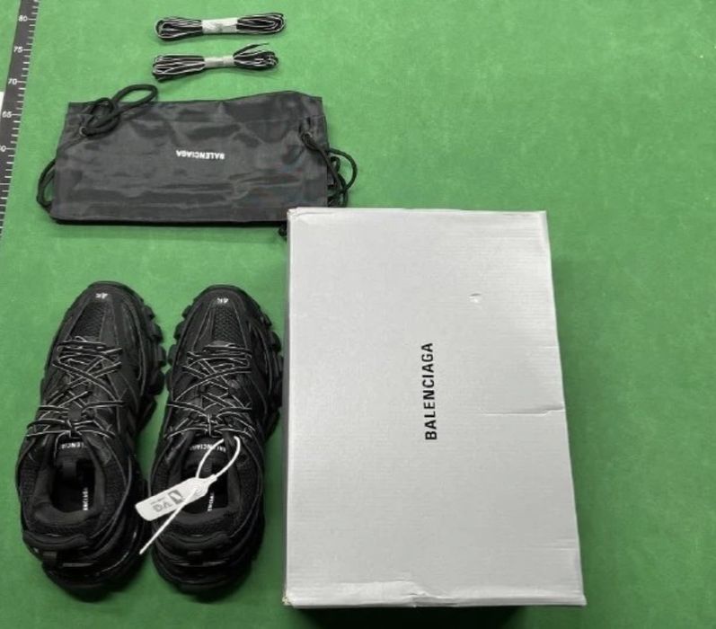 Balenciaga Track