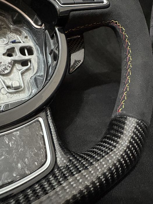 Volan Audi carbon+ padele carbon