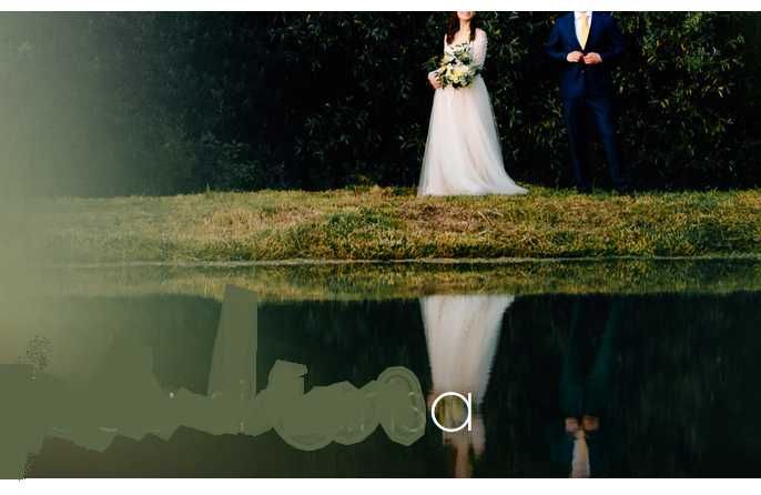 Rochie mireasa Divine Atelier model rarisim