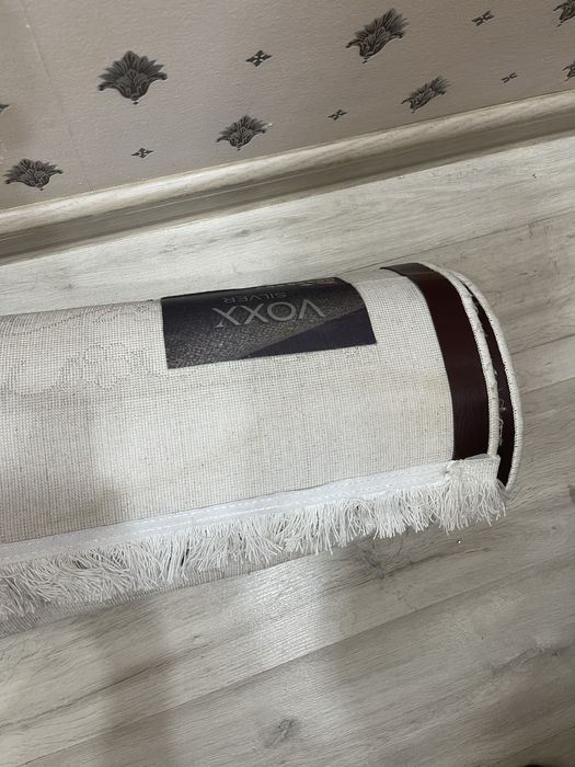 Ковер белый турецкого качества