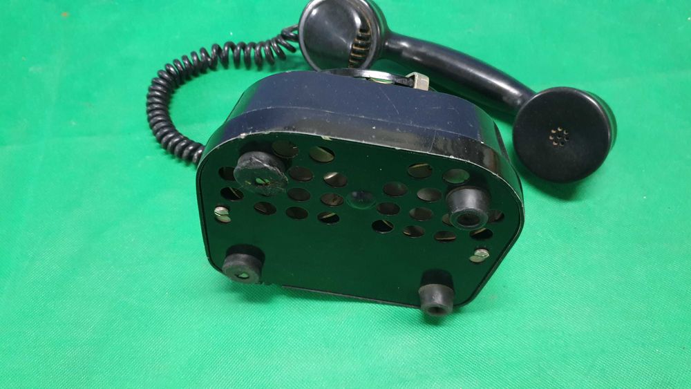 Telefon cu disc din ebonita