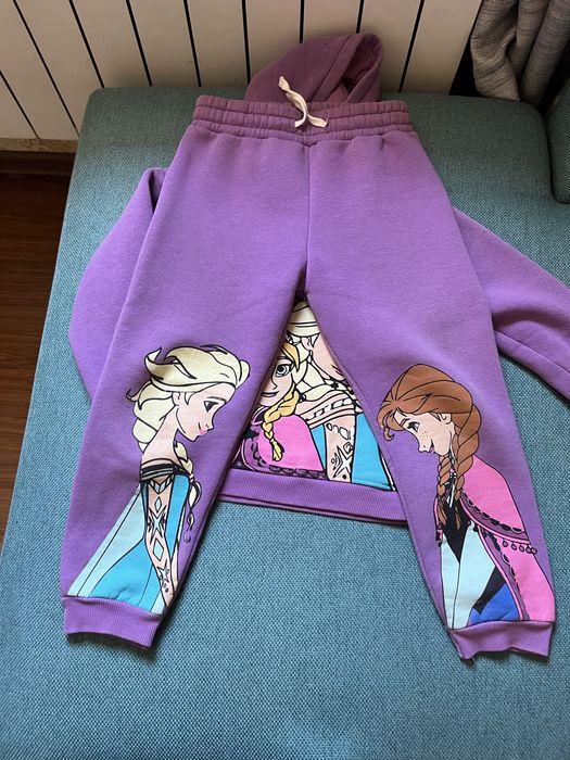 Продам двойку для девочке 7-9 лет