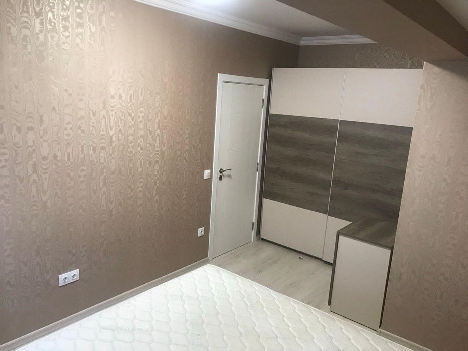 Дава се под наем Двустаен апартамент в София, Красно село - 60 кв.м за 677.79 € - Снимка #3