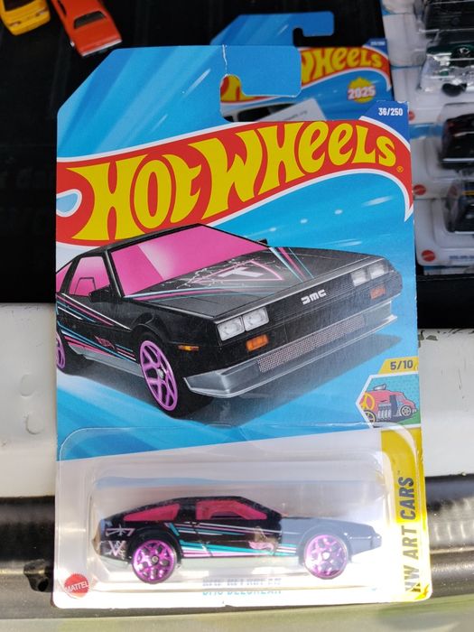 Hot Wheels DeLorean DMC-12 обмен возможен