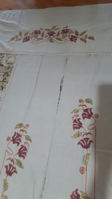 Продам платье шаи состояние новое