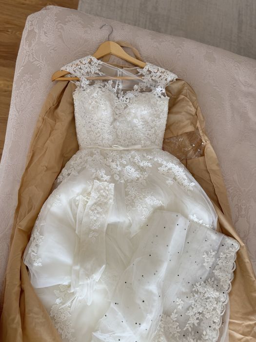 Продам свадебное платье
