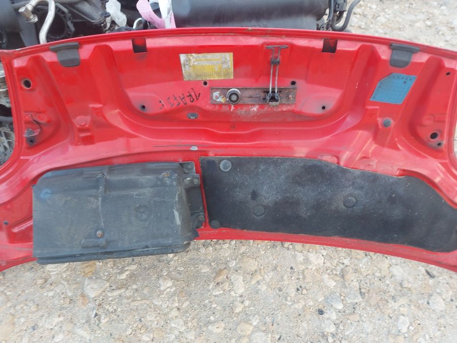 Оригинален капак за Рено Трафик 2002- 2007г