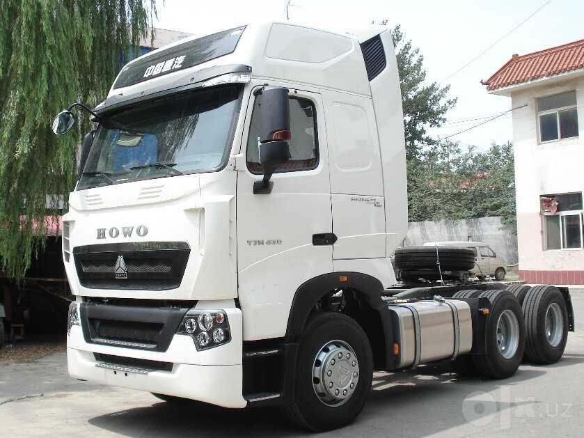 Дизель тягач Howo-T7H 440 6x4 - Euro 5 (подушка)
