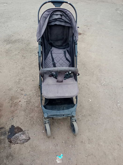 Продам детские прогулочные коляски адрес 6 мкр