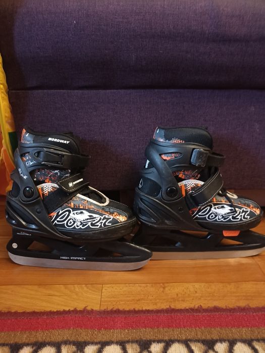 Продам коньки размер 31-35