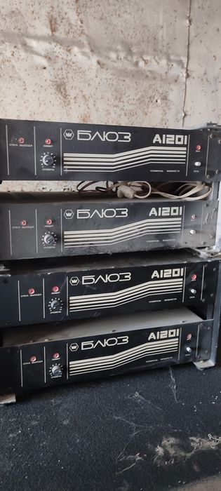 Микшерный пульт, уселитель, колонки Блюз..