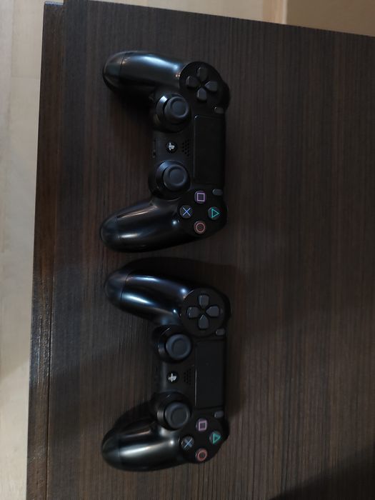 Playstation 4 pro 1TB