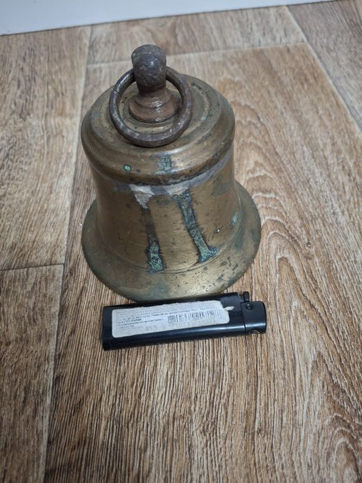 Продам колокол  латуный