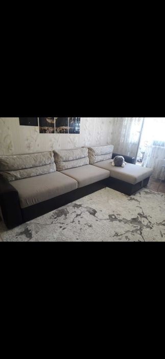 Продам диван угловой