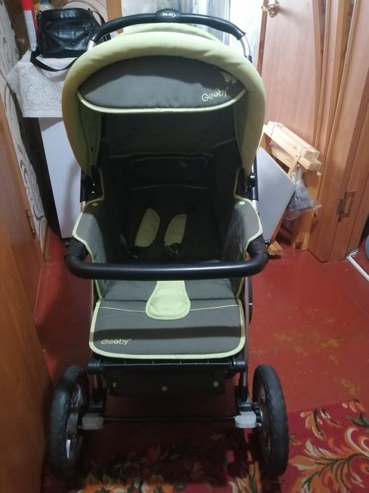 Продам детскую коляску