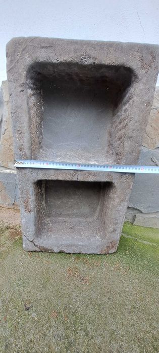 Каменно корито от дялън камък !