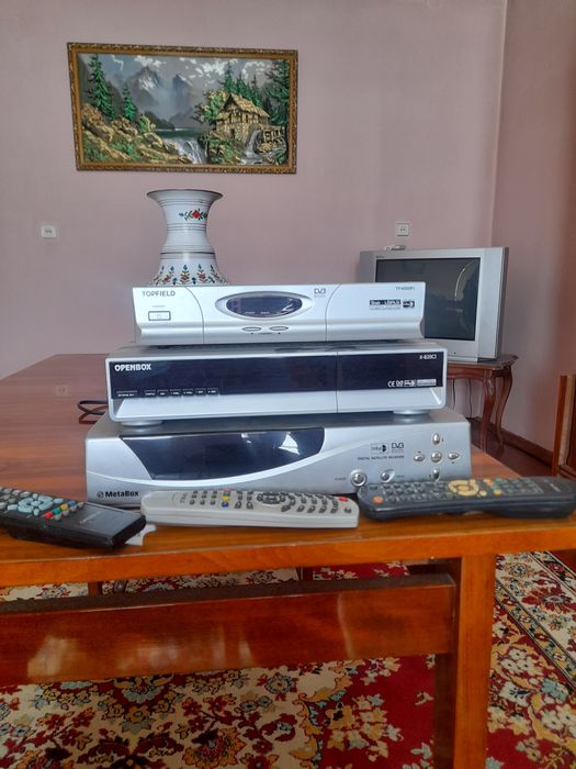 Продаются три тюнера