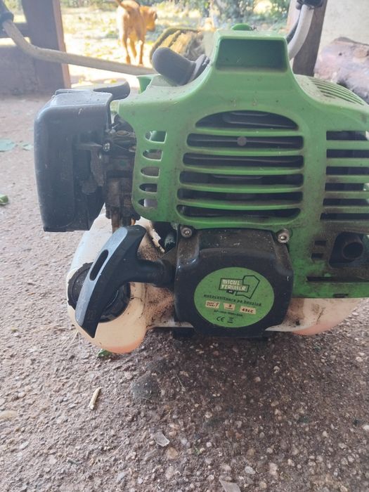 Motocoasa micul fermier