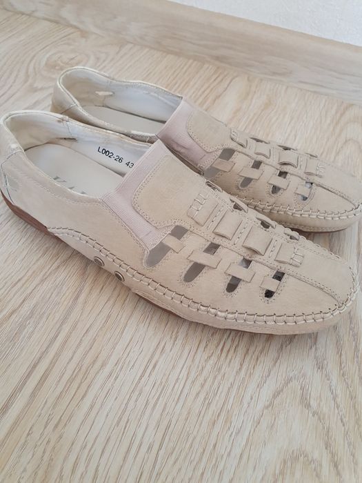 Продам мужские туфли