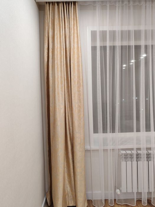 Продам б/у шторы