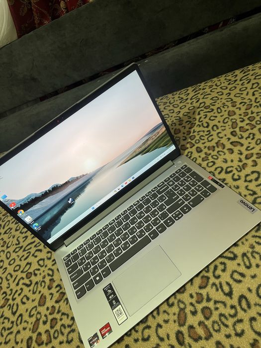 Продам ноутбук Lenovo