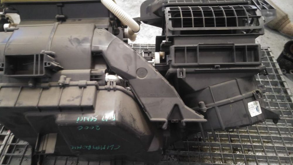 Tulumba aer bord climatronic 1.9 d multijet d19aa fiat sedici 74100-62jm0