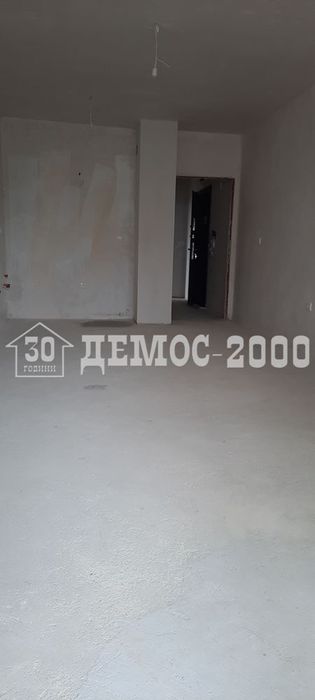 Продава се Двустаен апартамент в Варна, Виница - 88 кв.м за 1637 €/кв.м - Снимка #8