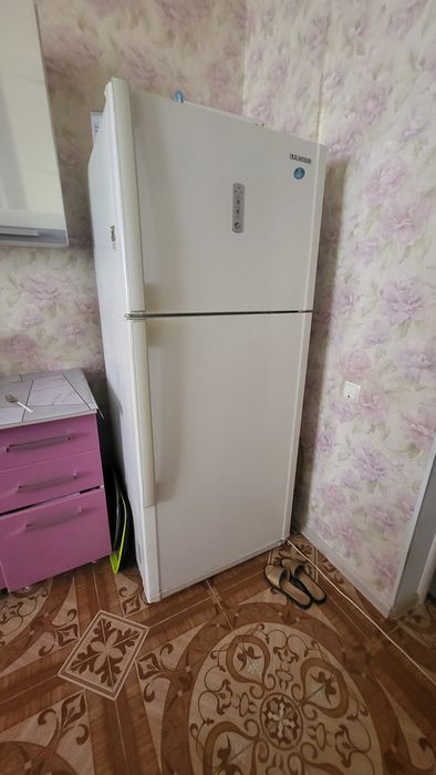 Холодильник рабочий