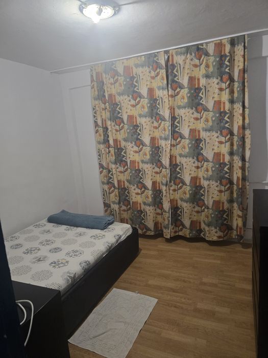 Cameră de închiriat