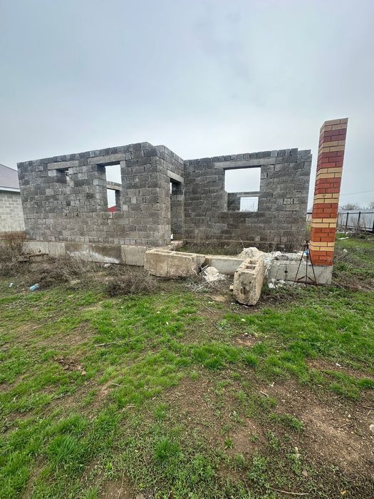 Продам участок с гаражом