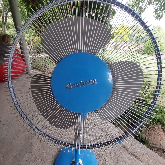 Вентилятор напольный.