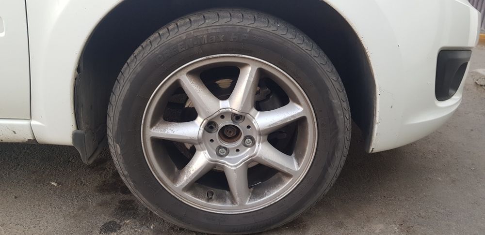 Летний резина 195/55 R15