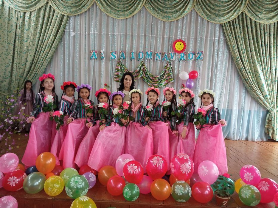 Костюмы на прокат.             ижарага Хар хил кийимлар