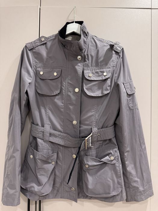 Продам куртку весеннюю