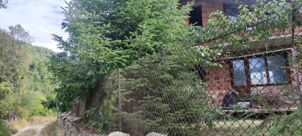 Продава се Къща в с. Радуил, Област София-област - 90 кв.м за 512 €/кв.м - Снимка #2