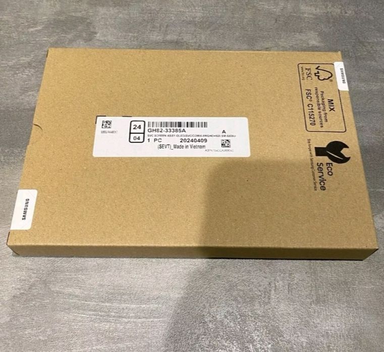 Samsung Galaxy S24 Ultra Оригинален Дисплей с рамка и платка за зарежд