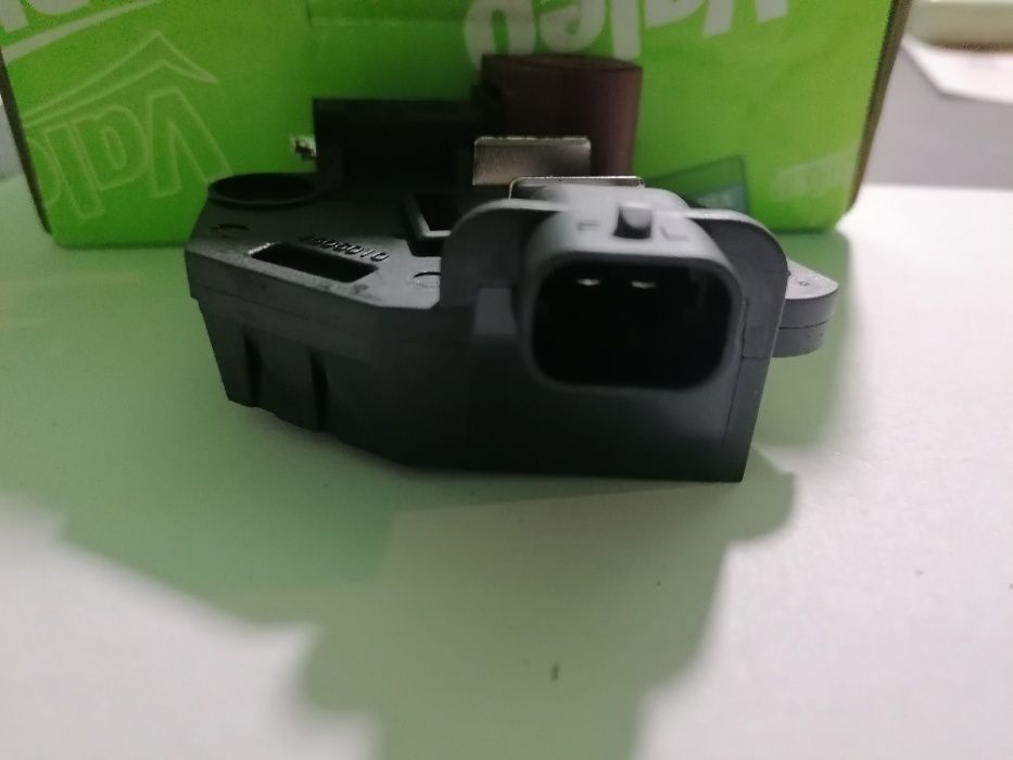 Releu alternator Opel Insignia 2.0,Astra J,Zafira C 2.0,SAAB 9-5 2.0 T