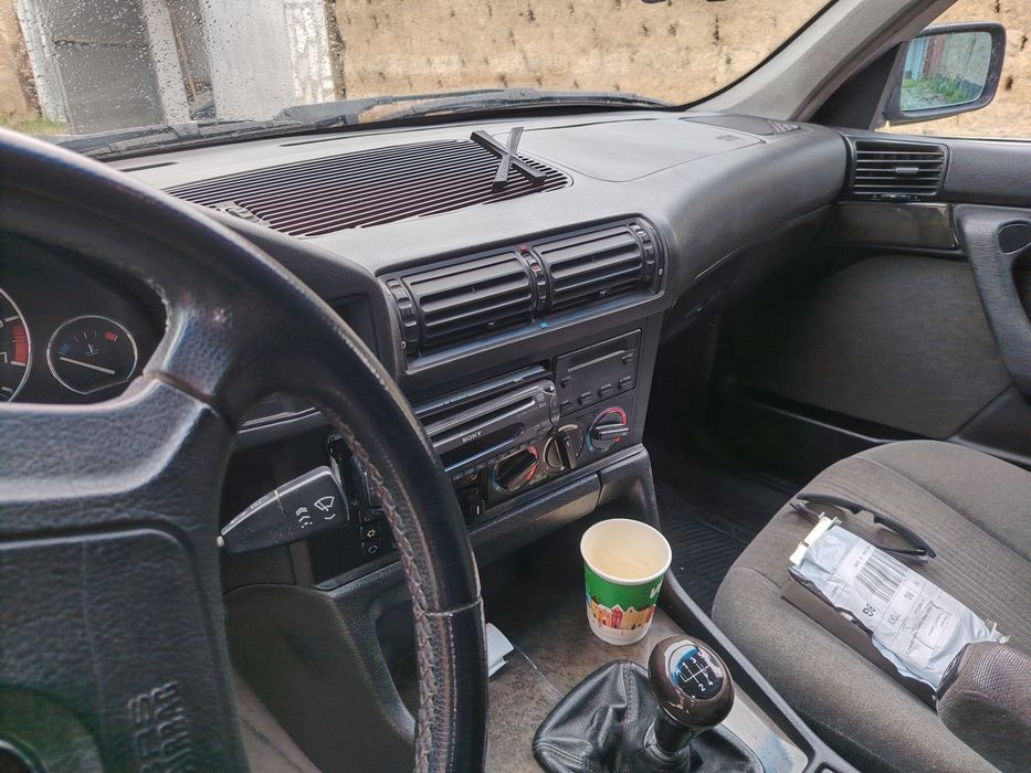 BMW E34 520i 1995 touring - на части