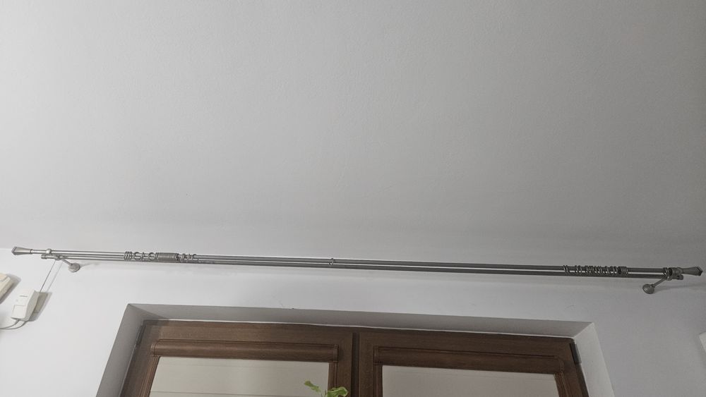Vand bara pentru perdea si draperie