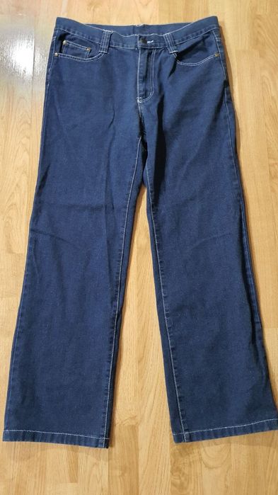 Джинсы женские размер М