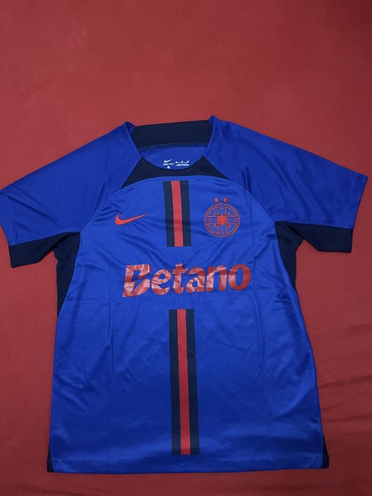 tricou FCSB Olaru