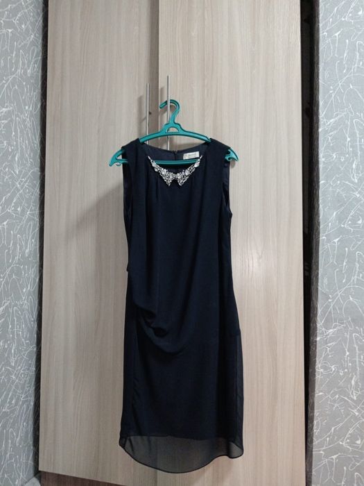 Платье женское с накидкой