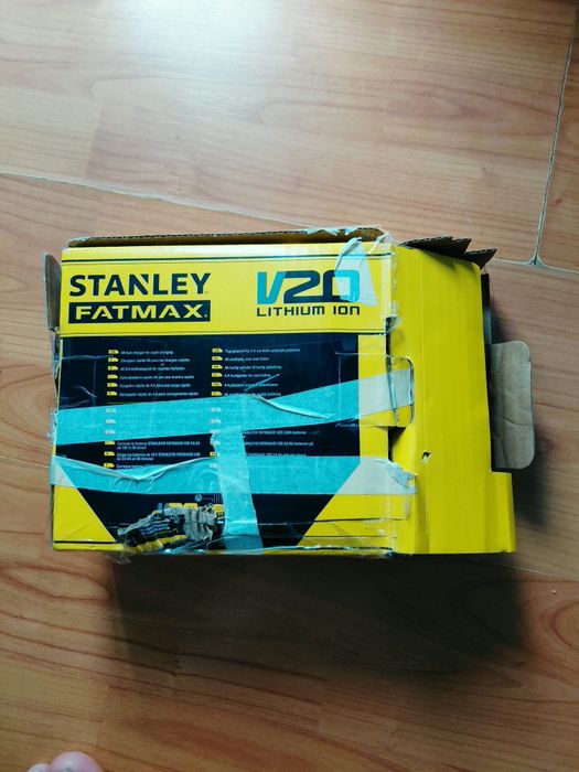 Încărcător rapid Stanley Fatmax V20 18V 4A (Model SFMCB14)